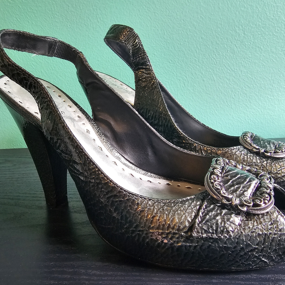 BCBGirls Silver Embossed Slingback High Heel w/ Buckle Detail Women's Size 8